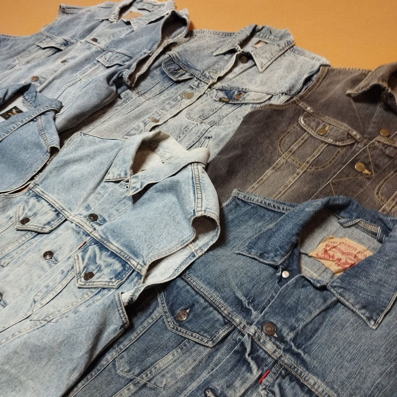 LOT of Denim Gillet Levis / Lee / Wrangler "Vintage & Retro"